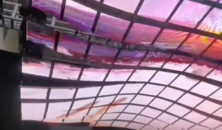 摩壬光艺智能升降灯项目展示